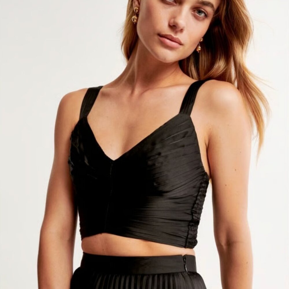 Plunge Ruched Top - Abercrombie & Fitch - NWT